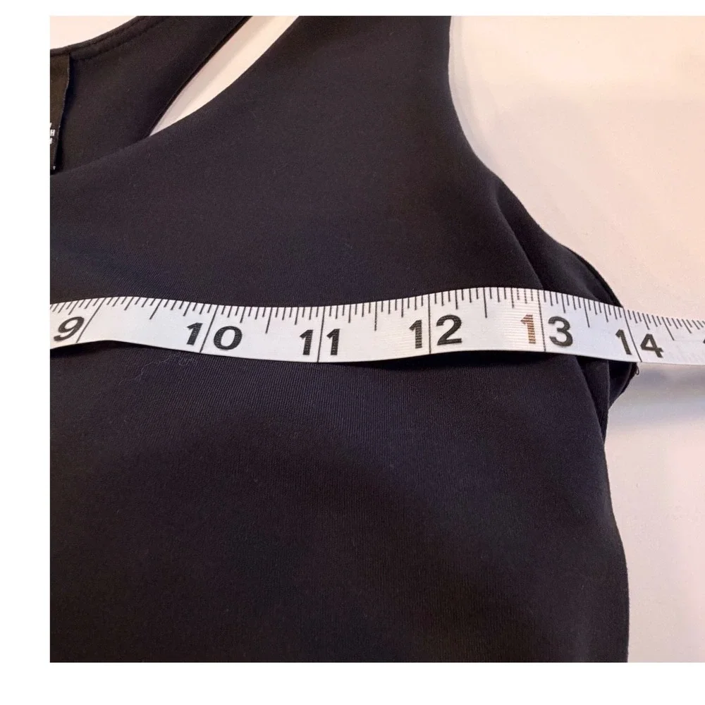 Under Armour Flex Woven Dress Black Womens Small NWT Activewear Tennis